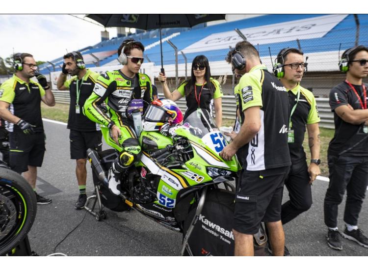 Alcoba remporte un premier podium époustouflant